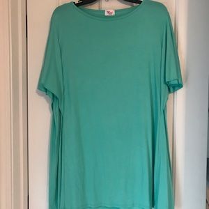 🤩Beautiful top Never worn